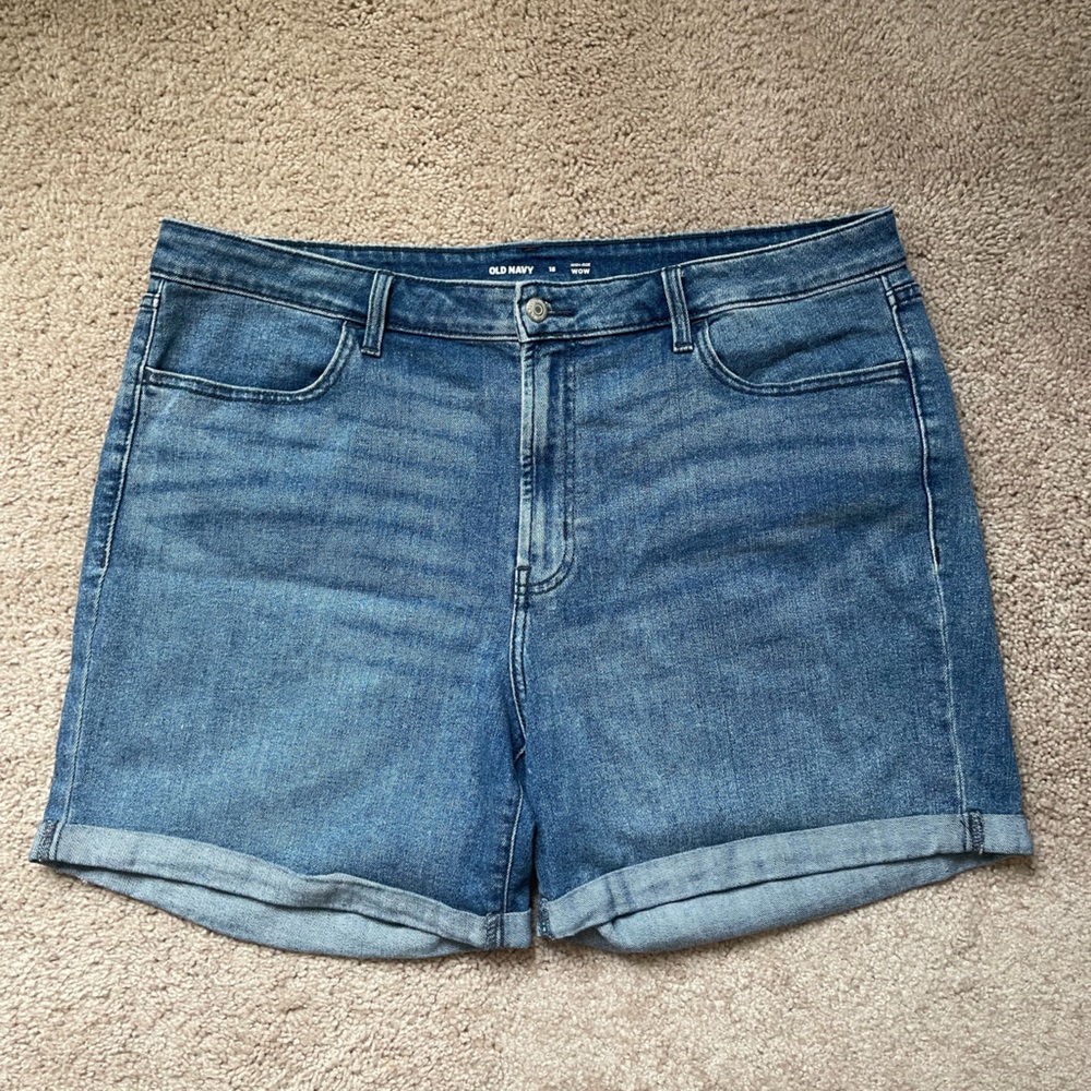 Old Navy High Rise Wow Jean Shorts